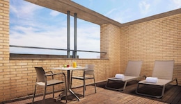 iStay by NH Ciudad de Valencia Hotel