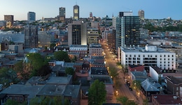 Best Western Plus City Centre Centre-Ville