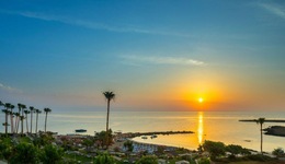 Cavo Maris Beach Hotel