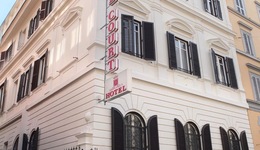 Royal Court Hotel