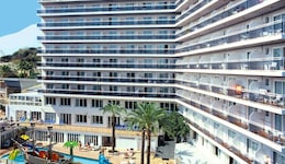 Hotel Oasis Park Splash