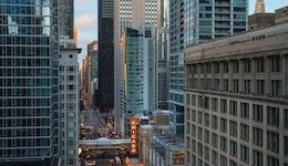 Staypineapple, An Iconic Hotel, The Loop