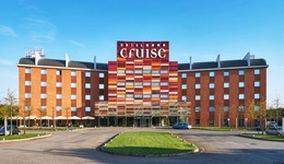 Hotel Cruise