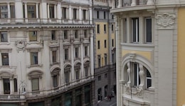 Rome King Suite