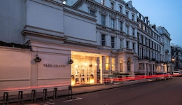 Park Grand Paddington Court