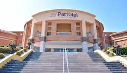 Parrotel Lagoon Waterpark Resort