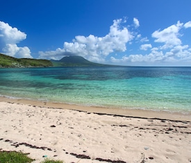 Meilleures offres de croisières à Carambola Beach Club (Saint Kitts and Nevis).