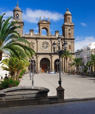 Cathédrale de Santa Ana et vieux quartier de La Vegueta