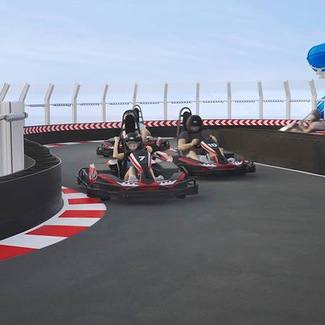 La plus grande piste de karting en mer