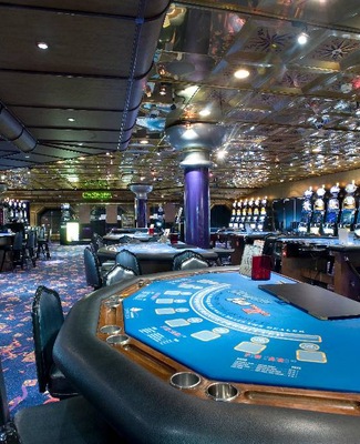 Carnival Fantasy - Club 21 Casino