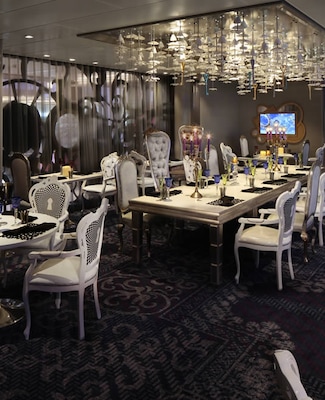 Image Ovation of the Seas 25