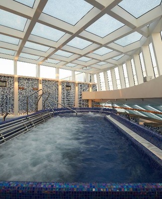 Image Carnival Breeze 15