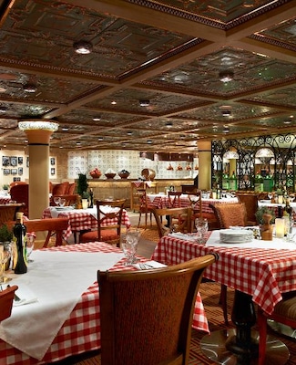 Image Carnival Breeze 16