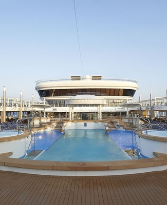 Norwegian Star piscine