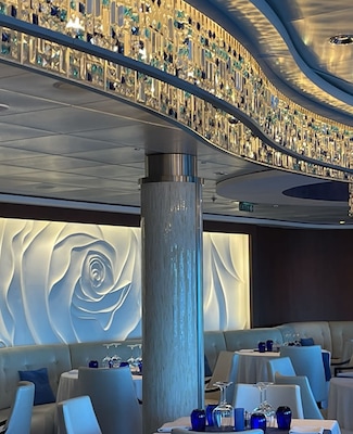 Image Celebrity Infinity 14
