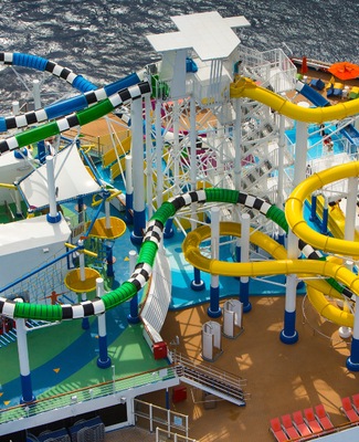Carnival Sunshine - Jeux d´eau vue du ciel