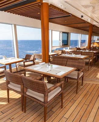 Image Seven Seas Explorer 11