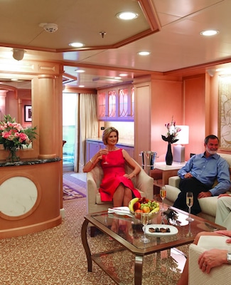 Image Queen Elizabeth 35
