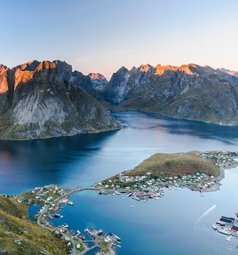 Leknes (Norvège)