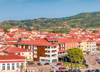 Izola
