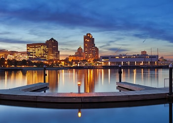 Milwaukee, WI