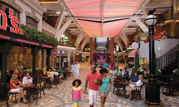 Royal Promenade