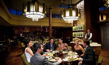 Restaurant Tuscan Grille