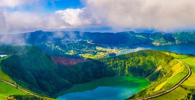 Route à travers l'Île de São Miguel et Terceira
