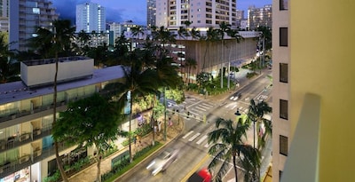 Waikiki Malia By Outrigger