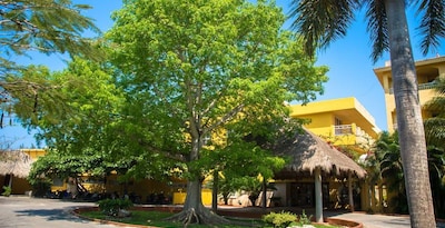 Hotel Playa Azul Cozumel