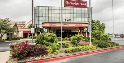 Clarion Hotel Broken Arrow - Tulsa