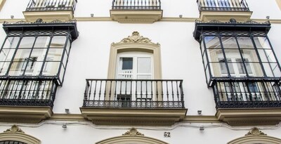 Suites Sevilla Plaza Apartamentos