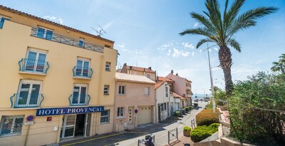 Provençal Hotel