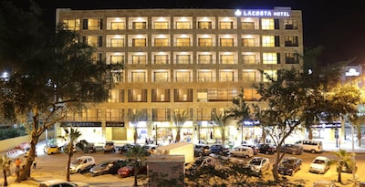 Lacosta Hotel