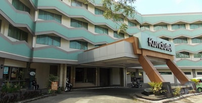 Goldenfield Kundutel Hotel