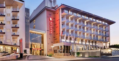 Ramada Hotel & Suites By Wyndham Kusadasi