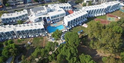 Park Beach Hotel