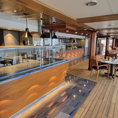 Image Oceania Marina 4