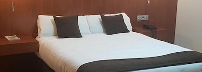 Hotel Sercotel Familia Conde