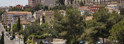 Hotel Astari