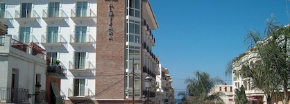 Hotel Almijara – Mares