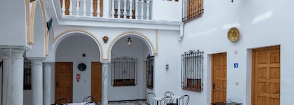 Los Omeyas Hotel