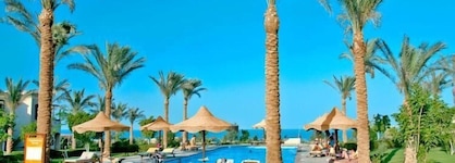 Tamra Beach Resort
