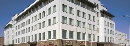 Santa's Hotel Santa Claus