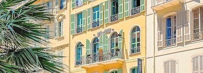 Hotel Du Centre, Un Hotel Ammi