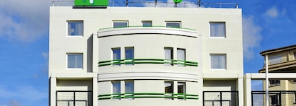 Holiday Inn Toulon City Centre By Ihg