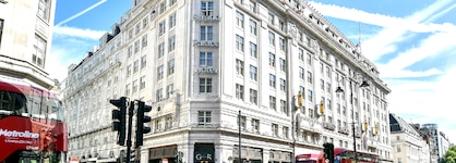 Strand Palace Hotel