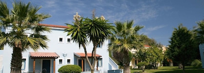 Govino Bay