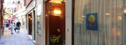 Hotel Diana