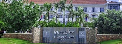 Lotus Blanc Resort